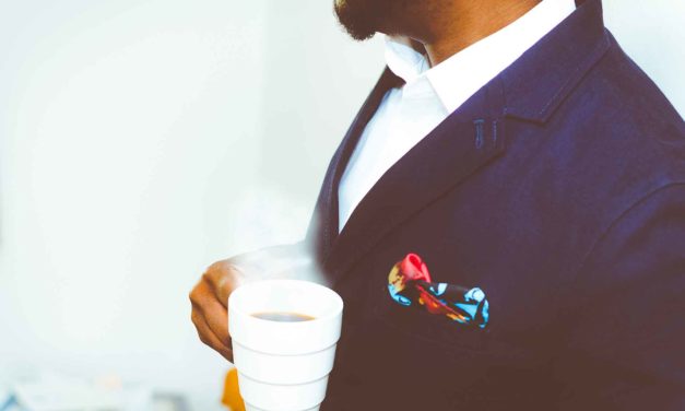 Pocket Squares Are Back!